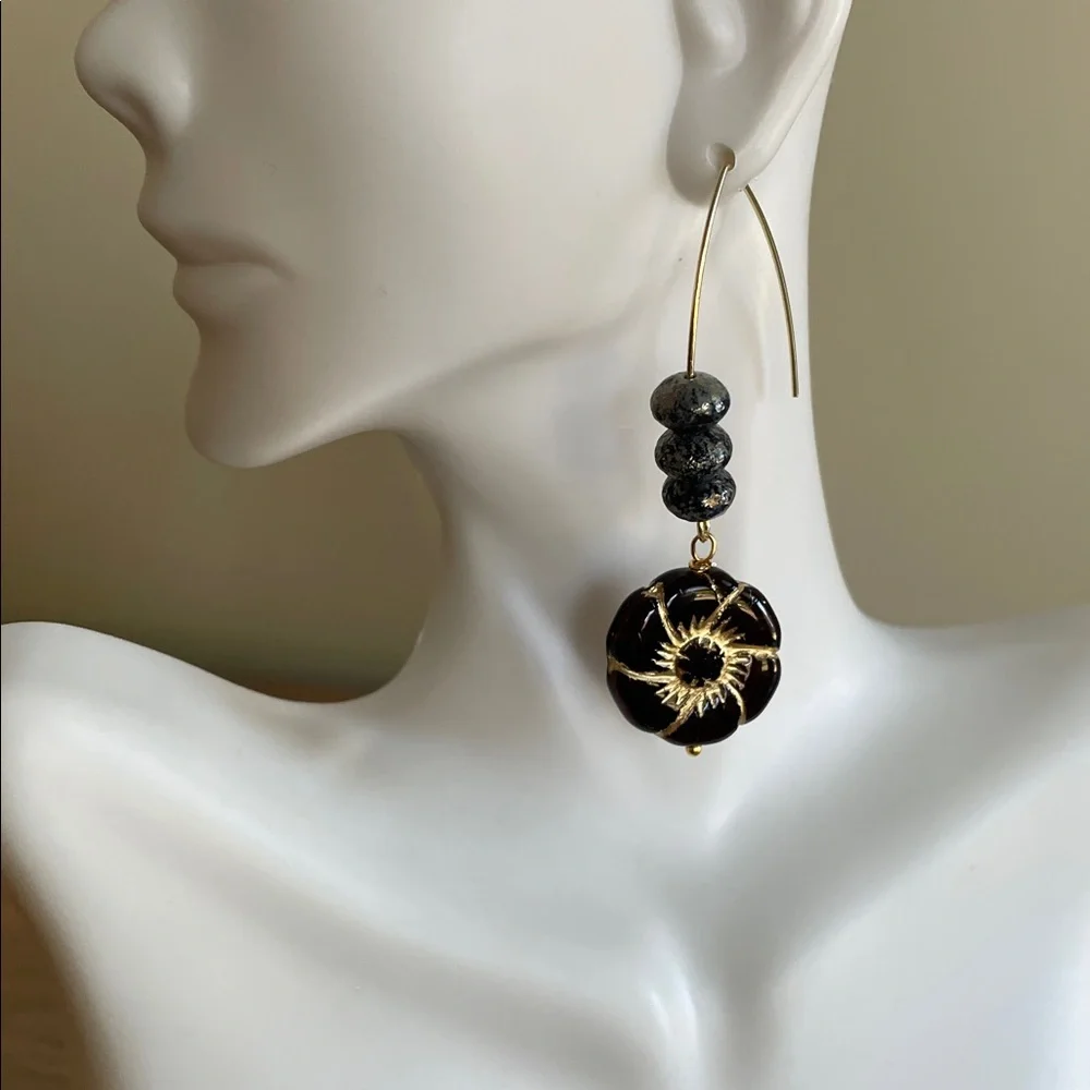 HAND CRAFTED BLACK & GOLD FLOWER CZECH GLASS EARRINGS Abstract Dangles